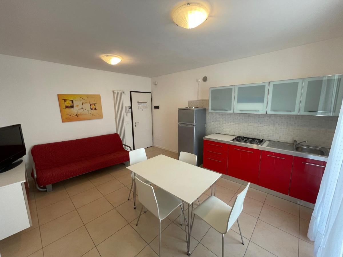 Residence Al Mare - Agenzia Cocal Caorle Kültér fotó