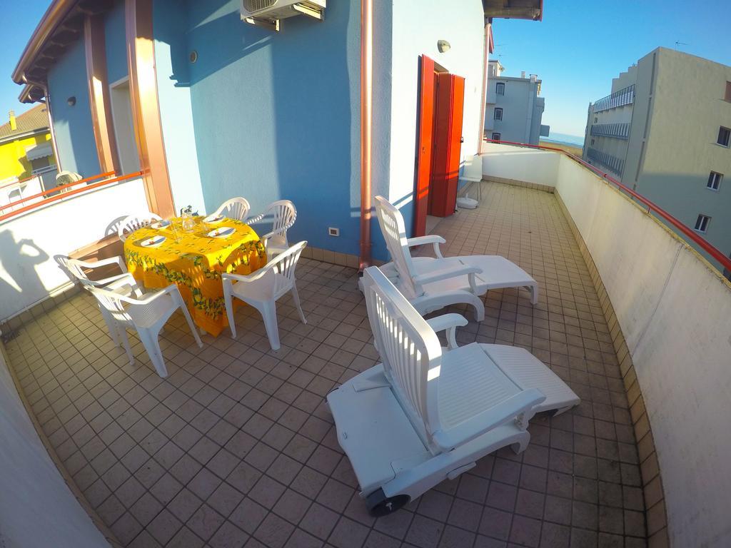Residence Al Mare - Agenzia Cocal Caorle Szoba fotó