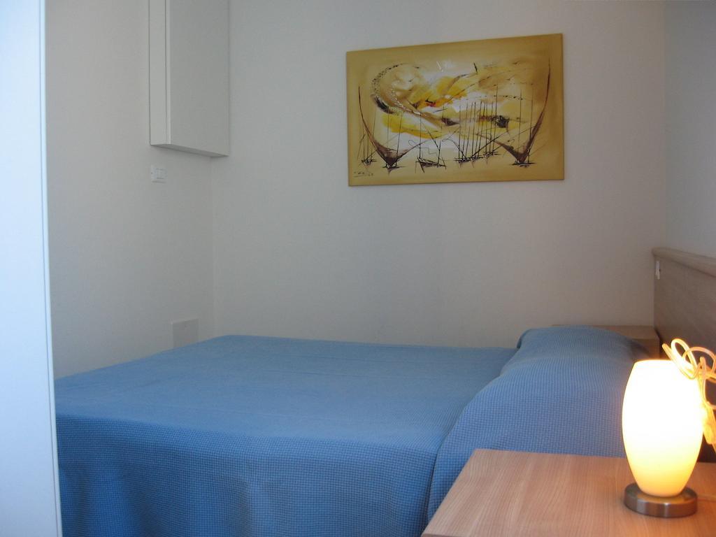 Residence Al Mare - Agenzia Cocal Caorle Szoba fotó