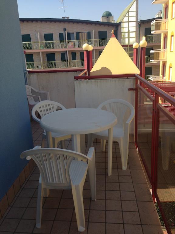 Residence Al Mare - Agenzia Cocal Caorle Kültér fotó